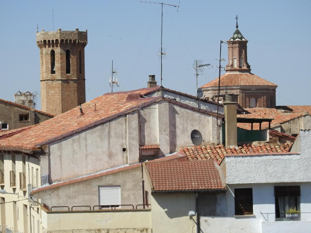 Hostal Meson De Paco Cariñena Eksteriør billede