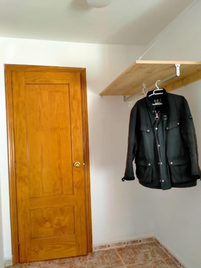 Hostal Meson De Paco Cariñena Eksteriør billede
