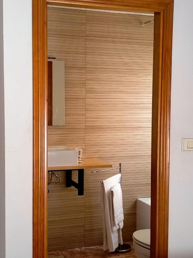 Hostal Meson De Paco Cariñena Eksteriør billede